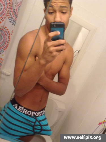 Black Twink Self Pic Set